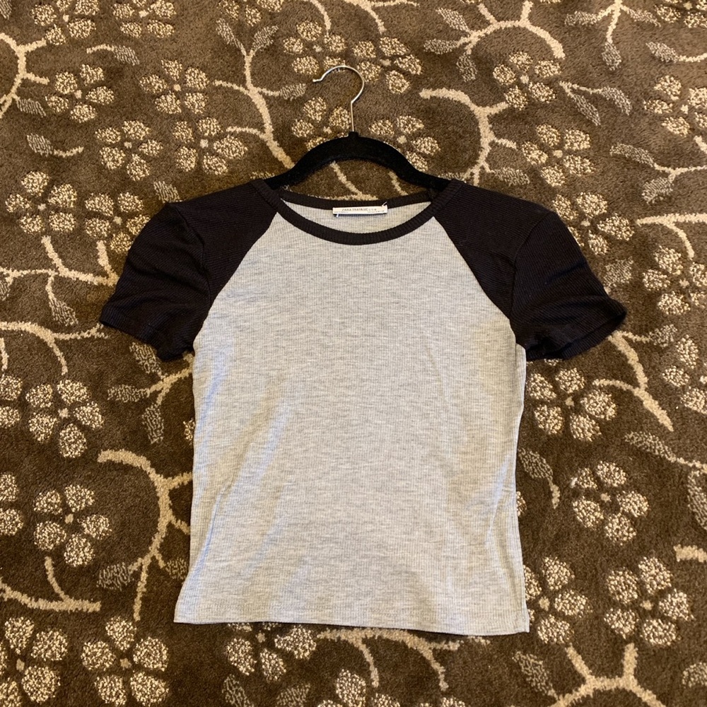 Zara tee
